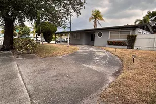 221 NE 24th St, Pompano Beach, FL 33064 - Photo 11