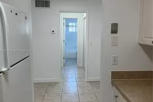 105 NE 12th Ave, Hallandale Beach, FL 33009 - Photo 7
