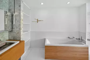 1000 N Shore Dr, Miami Beach, FL 33141 - Photo 33