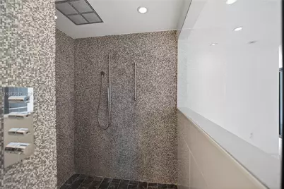 1000 N Shore Dr #0, Miami Beach, FL 33141 - Photo 37