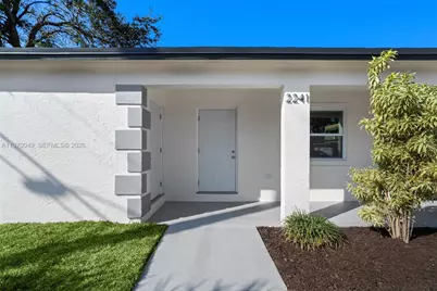 2241 Hope St, Hollywood, FL 33020 - Photo 3