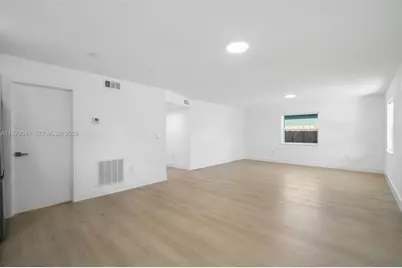 2241 Hope St, Hollywood, FL 33020 - Photo 9