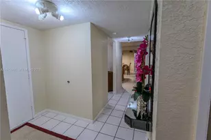 8931 N New River Canal Rd, Plantation, FL 33324 - Photo 17