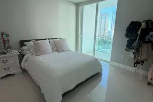 950 Brickell Bay Dr, Miami, FL 33131 - Photo 21