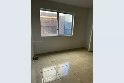 1875 NW 7th St #8, Miami, FL 33125 - Photo 5