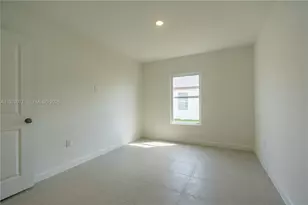 17431 SW 286th St, Miami, FL 33030 - Photo 9