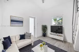 876 NE 81st St, Miami, FL 33138 - Photo 41