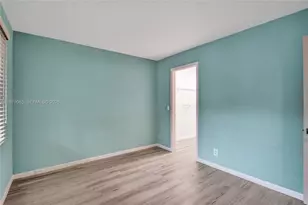 12750 SW 4th Ct, Pembroke Pines, FL 33027 - Photo 25