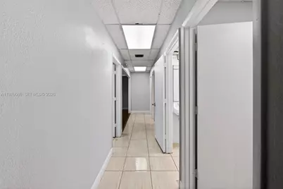 6447 Miami Lakes Dr E #225, Miami Lakes, FL 33014 - Photo 7