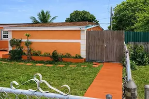 [Address not provided], Miami Gardens, FL 33169 - Photo 7