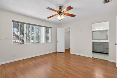 1343 Sussex Dr, North Lauderdale, FL 33068 - Photo 29