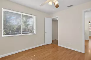 1343 Sussex Dr, North Lauderdale, FL 33068 - Photo 19