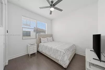 11349 SW 14th St, Pembroke Pines, FL 33025 - Photo 27