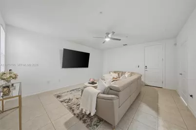 11349 SW 14th St, Pembroke Pines, FL 33025 - Photo 13