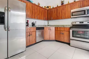 335 NW 109th St, Miami, FL 33168 - Photo 7