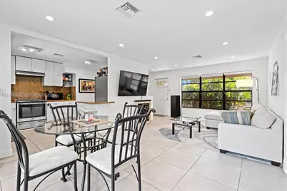 3035 Hayes St, Hollywood, FL 33021 - Photo 13