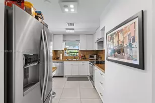 3035 Hayes St, Hollywood, FL 33021 - Photo 17