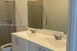 621 SE 13th St Cir, Homestead, FL 33034 - Photo 7