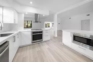 7525 Adventure Ave, North Bay Village, FL 33141 - Photo 7