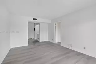 450 NW 20th St, Boca Raton, FL 33431 - Photo 19