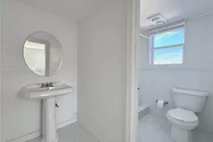 555 Crandon Blvd, Key Biscayne, FL 33149 - Photo 11