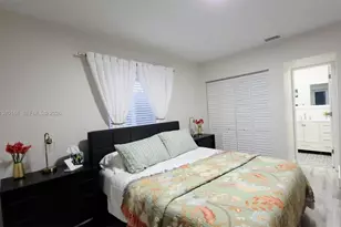 5870 NW 38th St, Virginia Gardens, FL 33166 - Photo 9