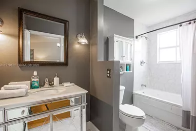 16618 NW 73rd Ave, Miami Lakes, FL 33014 - Photo 13