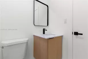 1009 Meridian Ave, Miami Beach, FL 33139 - Photo 21