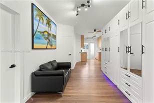 1009 Meridian Ave, Miami Beach, FL 33139 - Photo 9