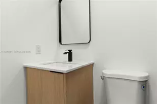 1009 Meridian Ave, Miami Beach, FL 33139 - Photo 29