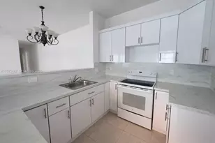 1010 NW 2nd Ave, Hallandale Beach, FL 33009 - Photo 3