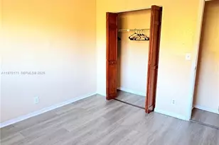 948 SW 74th Ave, North Lauderdale, FL 33068 - Photo 17