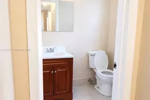 948 SW 74th Ave, North Lauderdale, FL 33068 - Photo 15