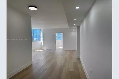 999 Brickell Bay Dr #2008, Miami, FL 33131 - Photo 3