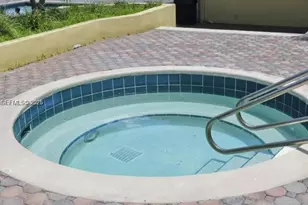 1791 NW 96th Terrace, Pembroke Pines, FL 33024 - Photo 11