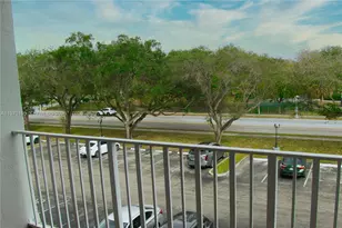 901 Hillcrest Dr, Hollywood, FL 33021 - Photo 7