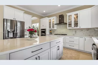 10120 N Lake Vista Ct, Parkland, FL 33076 - Photo 17