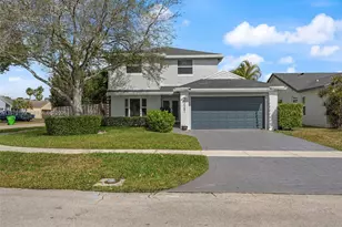 10281 NW 32nd St, Sunrise, FL 33351 - Photo 3