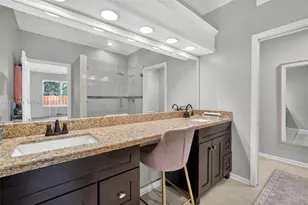 5911 Kelsey Ln, Tamarac, FL 33321 - Photo 17