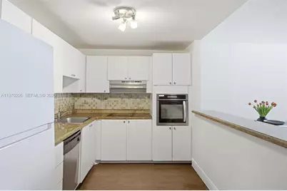 19390 Collins Ave #120, Sunny Isles Beach, FL 33160 - Photo 7