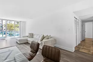 19390 Collins Ave, Sunny Isles Beach, FL 33160 - Photo 9