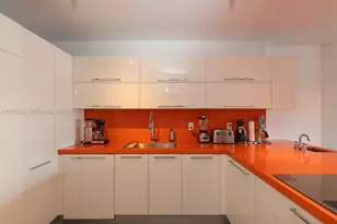 900 Bay Dr, Miami Beach, FL 33141 - Photo 11