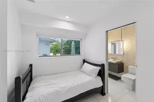 1000 N Shore Dr, Miami Beach, FL 33141 - Photo 49