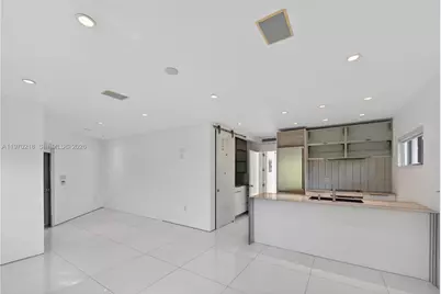 1000 N Shore Dr, Miami Beach, FL 33141 - Photo 47