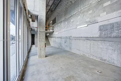 1110 NW 1 St #Commercial Unit, Miami, FL 33128 - Photo 9