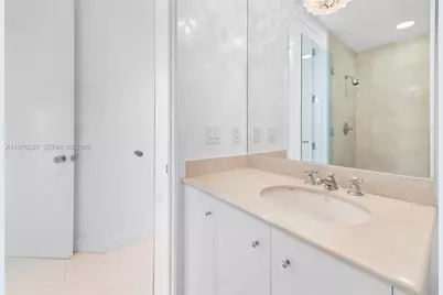 100 S Pointe Dr #2101, Miami Beach, FL 33139 - Photo 39