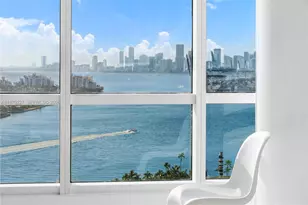 100 S Pointe Dr, Miami Beach, FL 33139 - Photo 25