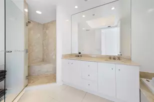 100 S Pointe Dr, Miami Beach, FL 33139 - Photo 37