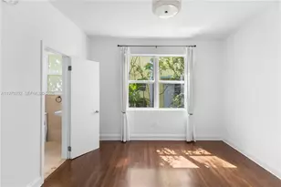 1027 Euclid Ave, Miami Beach, FL 33139 - Photo 11