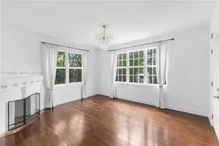 1027 Euclid Ave, Miami Beach, FL 33139 - Photo 3